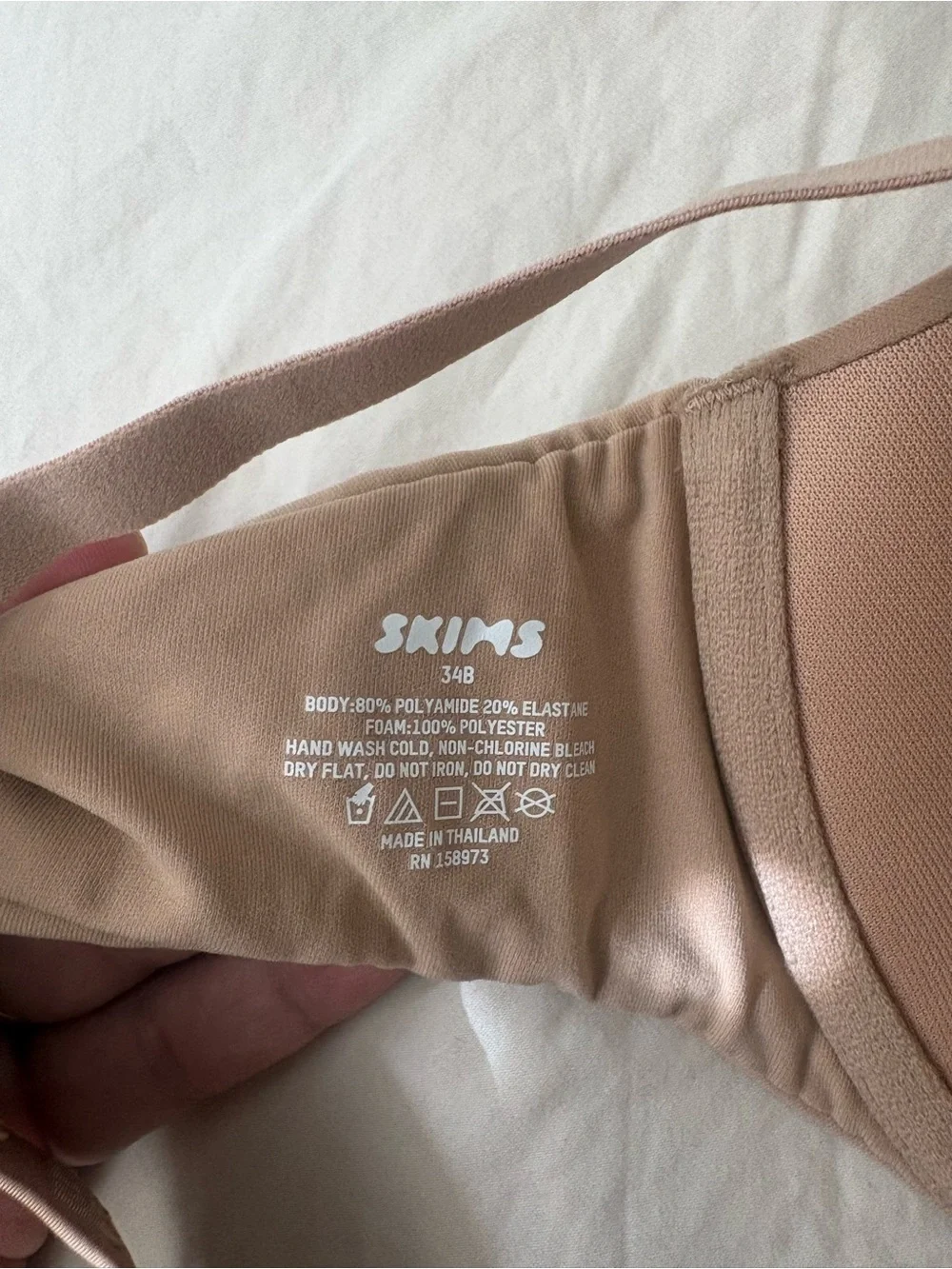 Skims Fits Everybody T-Shirt Bra, Clay size 34B - Picture 4 of 5